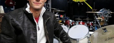 Claudio Reis drum tutor in Caringbah