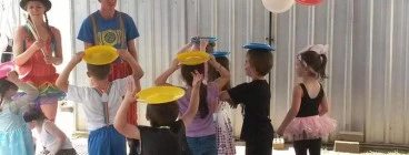 Switch-A-Roo Circus Erina 1