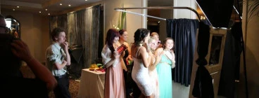 hire a photobooth for your wedding or party