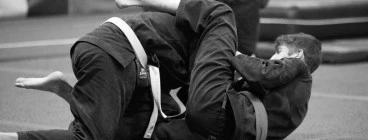 Ninjutsu & karate students sparring
