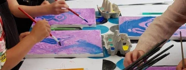 Light Box Art Studio Mount Helena 1