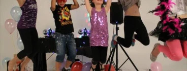 Party jumps!