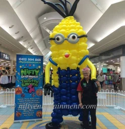 Extra Large Minion Balloon Creation