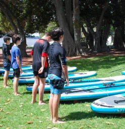 Soulkite gives stand up paddle lessons in Perth