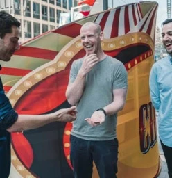 Liam Power Sydney Magician Sydney CBD 1