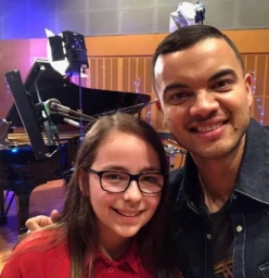 Our student with Guy Sebastian