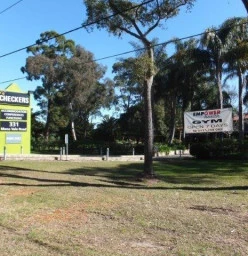 outside view of checkers resort
