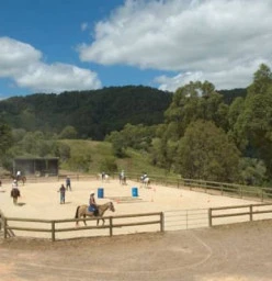 Arena lessons prior to all trail rides