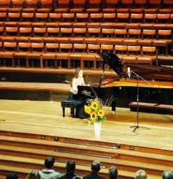 Maria Welna Concert Pianist