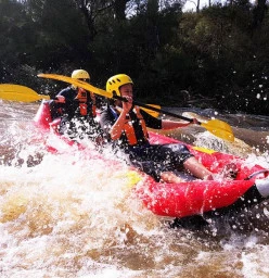 Sports rafting: http://www.theadventuremerchants.com.au/adventures/kayaking-adventures/yarra-river-sports-rafting/