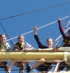 Youths Aloft the STS Leeuwin II