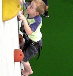 Indoor Climbing Fun, one of the great activities for a kids party.