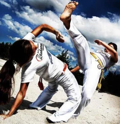 Kadara Capoeira on the Beach