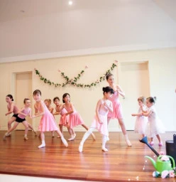 Le Petit Ballet Northbridge 1