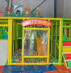 1-3 years 2 level climbing frame with ball pit & 2 slides, jumping castle