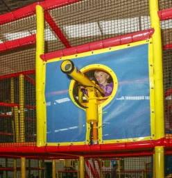 FAROUT! Play Center Mornington 1