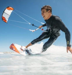 Surf Connect Wind & Kitesurfing School Sandgate 1