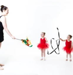 Fun with ribbons in the pre-school dance class.