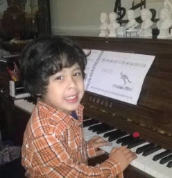 4 and a half having  fun piano lesson