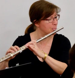 Lisa's Flute, Clarinet & Saxophone Studio Newport 1