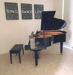 Kathryn Watkins Piano Studio Grange 1