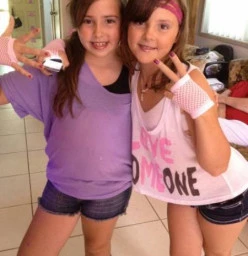Funky chicks
