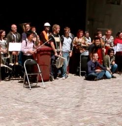 MGen Instrumental Flash Mob 2013
