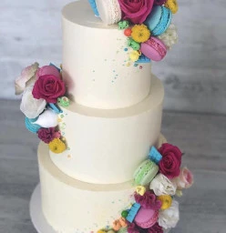 3 tiered buttercream wedding cake