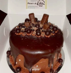 PrintA Cake Christies Beach 1