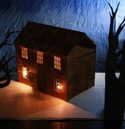 Inside the Walls, A Giant Popup Book Ghost Story for Kids!
