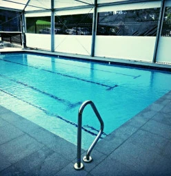 Heated 12.5m Learn to Swim Pool