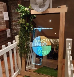 RUSTIC MIRROR PHOTO BOOTH