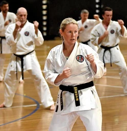 Womens Self Defence - AGKK - AUSTRALIAN GOJU KAI KARATE