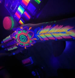 Neon party