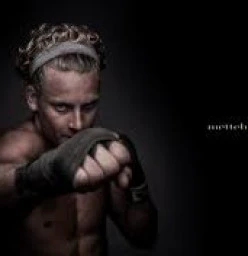 www.standupboxing.com.au