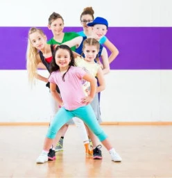 Child practice dance
