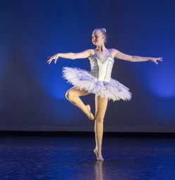 Ballet Coda Program - Senior Program ages 11 to 19yo