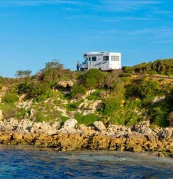 Aussie Campervans and Car Rentals Melbourne 1