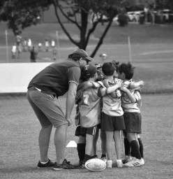 TEAM HUDDLES