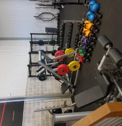 Our goal at Eurobodalla Health and fitness is to bridge the gap between the clinic and the gym and to offer a comprehensive exercise rehabilitation and training centre which caters for people of all abilities and backgrounds who need some extra help getti