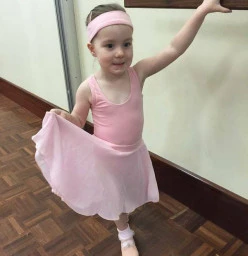 Tiny Tots Ballet