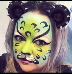 Charms Face Painting Drouin 1