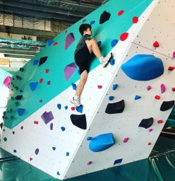 Climb our whale and it's tail