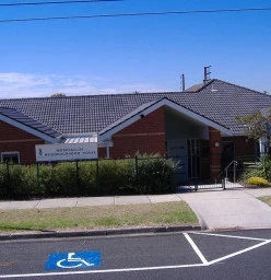 The front view of MNH from Main St, Mordialloc.