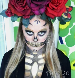 Face painting for all, young and old