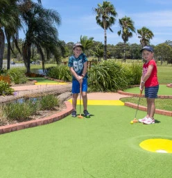 PORT MACQUARIE DRIVING RANGE AND MINI GOLF Port Macquarie 1