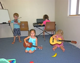 Christensen's Music & Learning