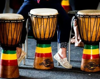 AFROBEAT - Interactive Drumming