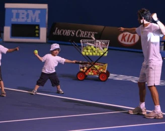 Show Court Tennis