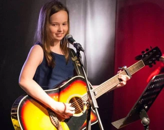 Rock N Roll High Bunburys only fully accredited music school